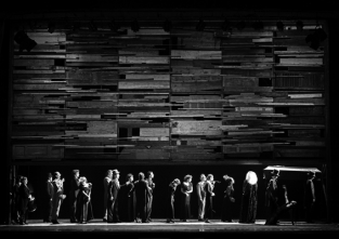 Jannis Kounellis â€“ Funerale, sd 